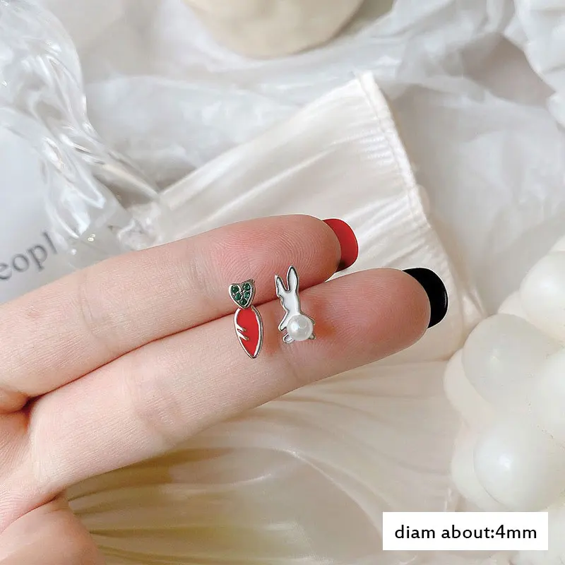 New Cute Colorful Enamel Flower Moon Leaves Strawberry Mini Stud Earrings For Women Beautiful Simple Geometric Trend Jewelry2022