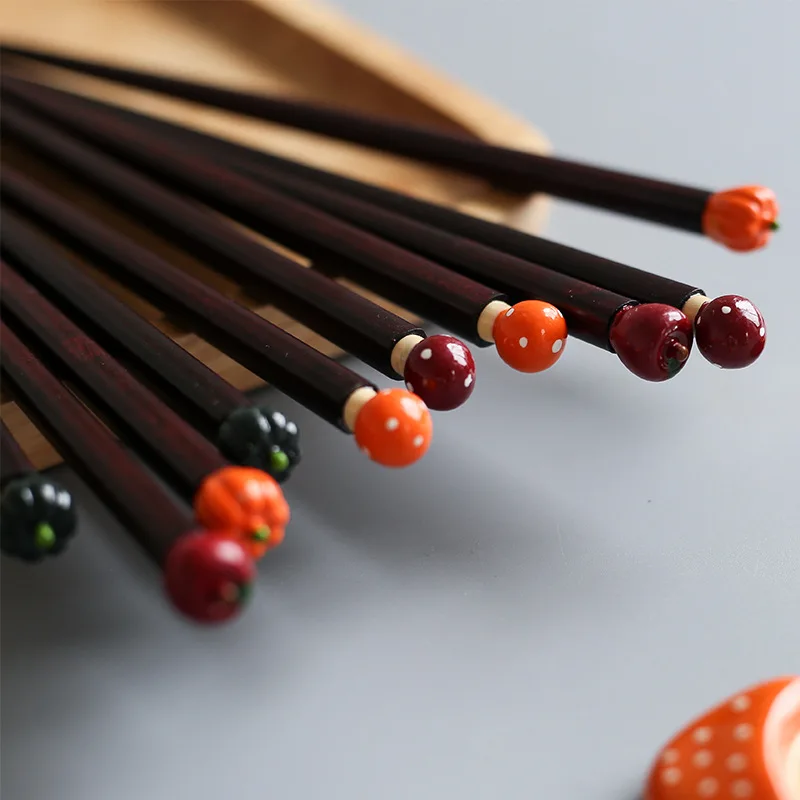 Japanese-style miscellaneous vegetables and fruits children's household solid wood creative pointed chopsticks