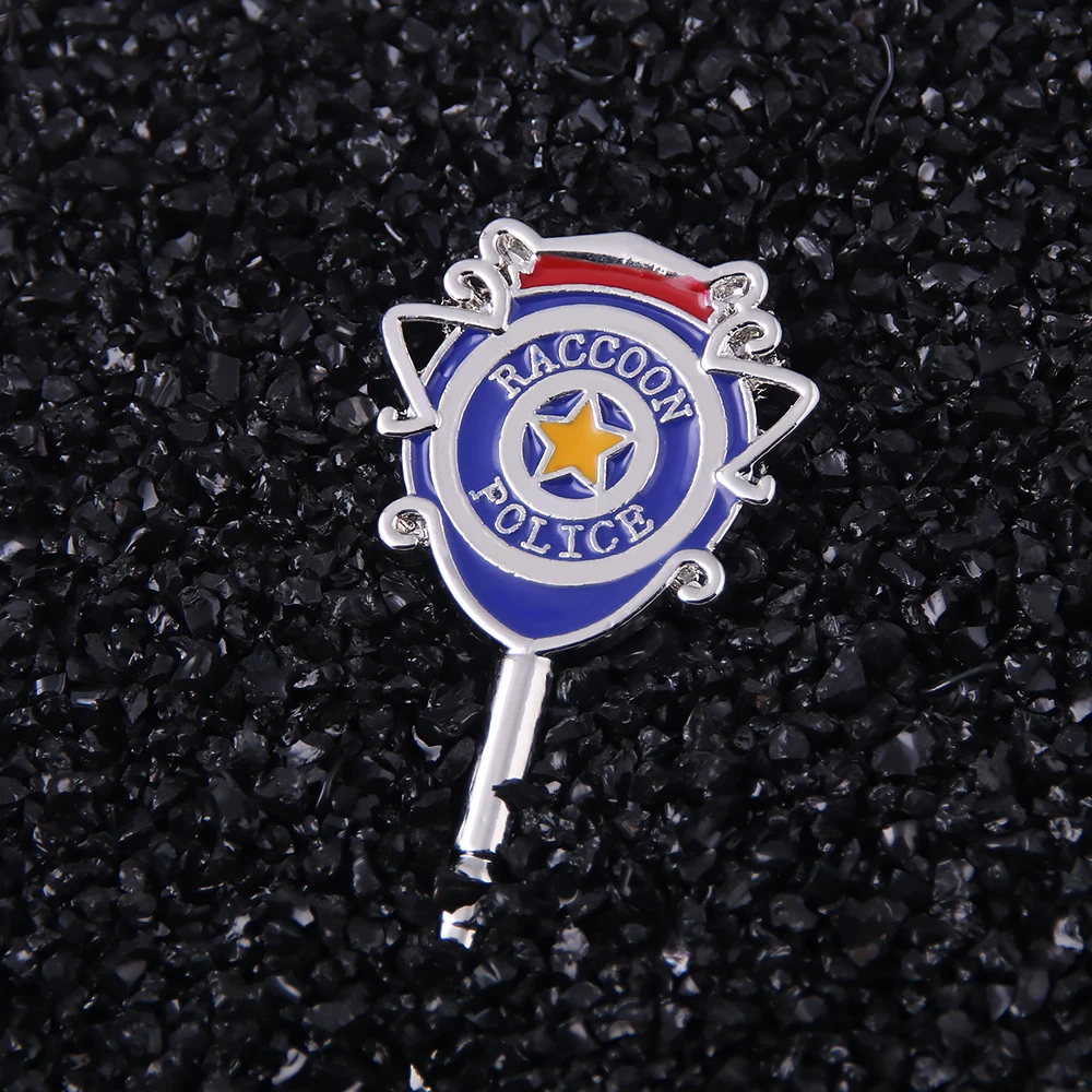 

Game Residents Evils 3 Key Keychain Raccoon City Police Station Jill Valentine S.T.A.R.S. Key Pendant Cosplay Jewelry