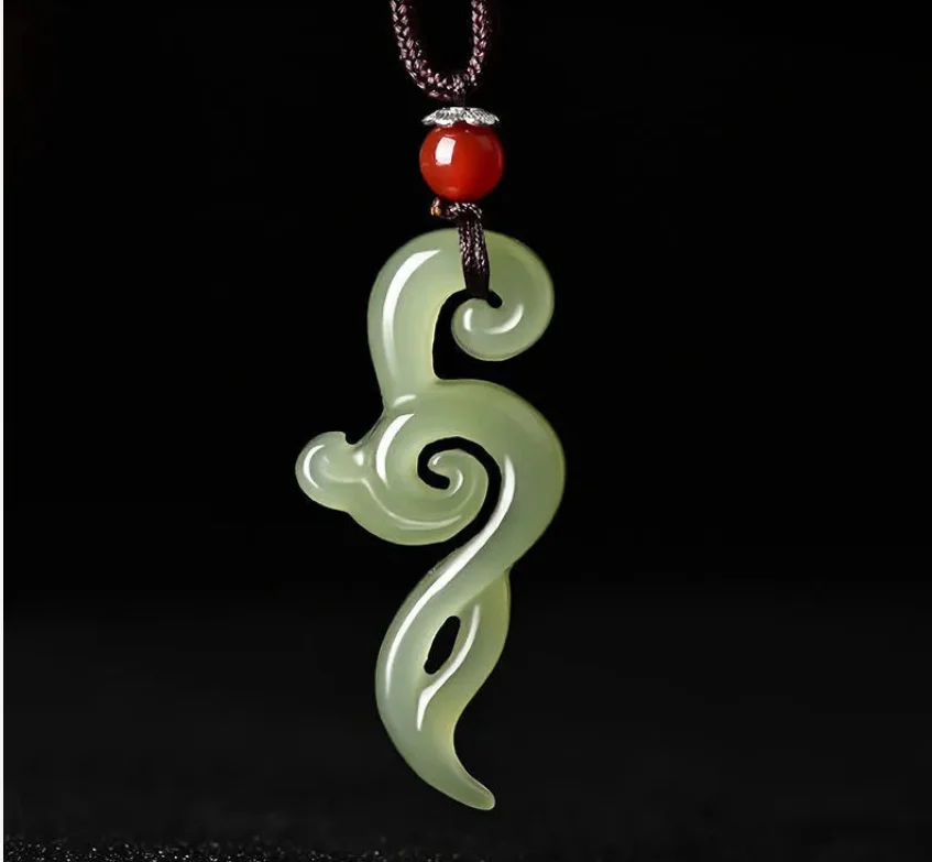 

China Traditional Handicraft Carving Natural Qinghai Hetian Jade Pendant Guardian Charm Necklace Fine Jewelry Accessories