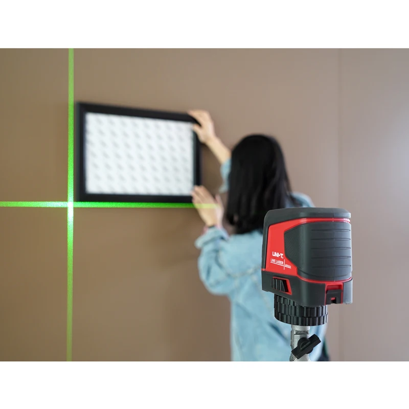 UNI-T LM570LD-II strumento di livello laser verde; misuratore a croce portatile a 2 fili / Anping automatico