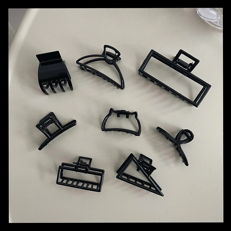 Nowe czarne małe metalowe klipsy nakrycie głowy dla kobiet dziewczynki Mini spinki do włosów spinki do włosów Barrettes Crab Clip modne akcesoria do włosów