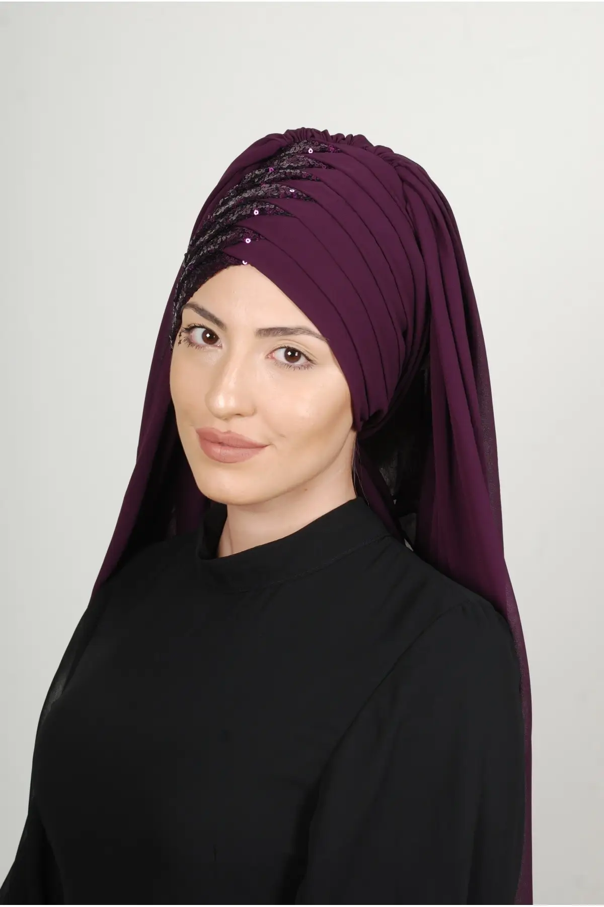 Women Damson Sequined Ready Turban