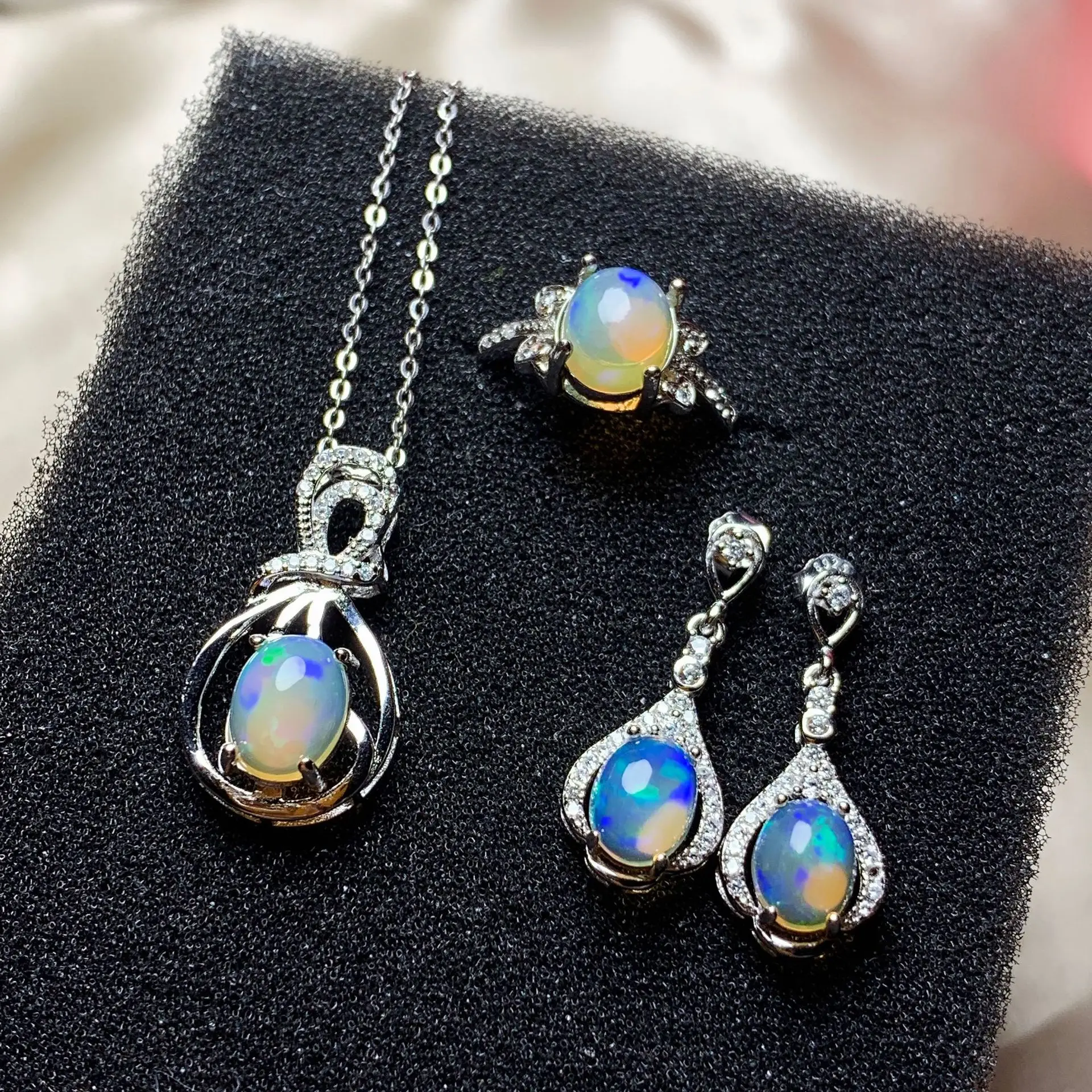 100% natural opal jewelry set for party 6mm*8mm and 7mm*9mm opal ring opal earrings opal pendant gift for woman