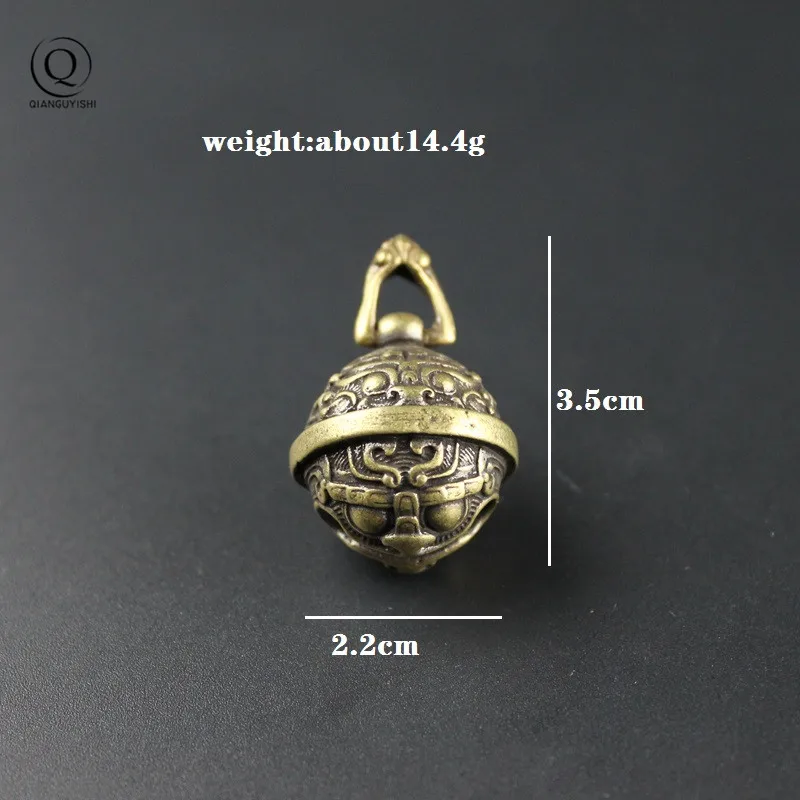 Brass Chinese Mythical Beast Bell Car Keychain Pendant Trinkets Vintage Copper Exorcism Bell Amulet Lucky Key Chain Hanging Gift