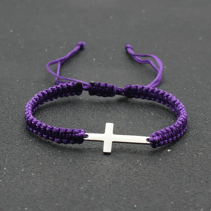Image 7: Bracelet à breloques croix unisexe en acier inoxydable fait à la main pour hommes et femmes, bracelets tressés réglables, chaîne rouge porte-bonheur, cadeau de bijoux de manchette