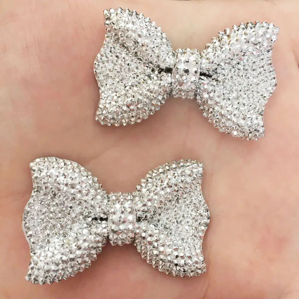 2pcs Bling Resin Big Silver Bow Flat Back  Stone Appliques DIY Wedding Scrapbook Ornament  Hairpin Accessories Craft SF563