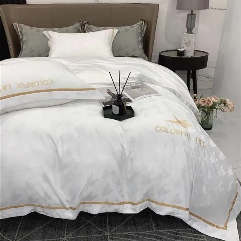 

Luxury Bedding Sets Silk,light Luxury Naked Sleeping Bedding