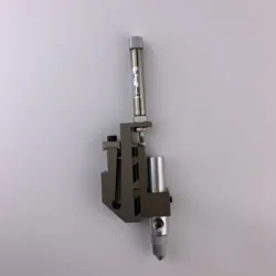 airOperated SingleActing precision Suck Back Dispense Valve with mounting Bracket and Air Cylinder