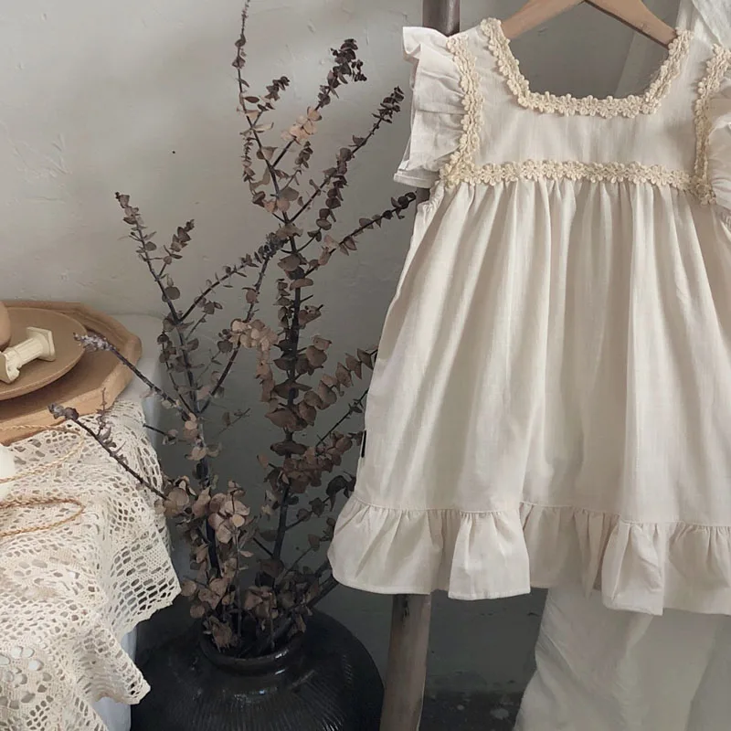 Summer Girls' Dress British Style Retro Embroidery Little Girl Flying Sleeves Princess Dress Baby Kids Children'S Clothing