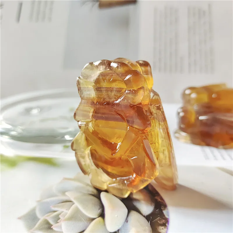 Natural Stone Quartz Yellow Fluorite Crystal Hand-carved honeybee For Diy Jewelry Making Necklace