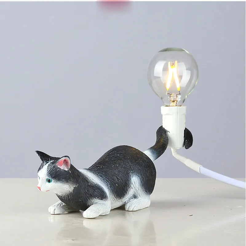 Cat Lamp Table Lamps for Bedroom Bedside Desk Lamp Resin Animal Stand Light Fixtutres Home Art Decor Living Room Night Lights