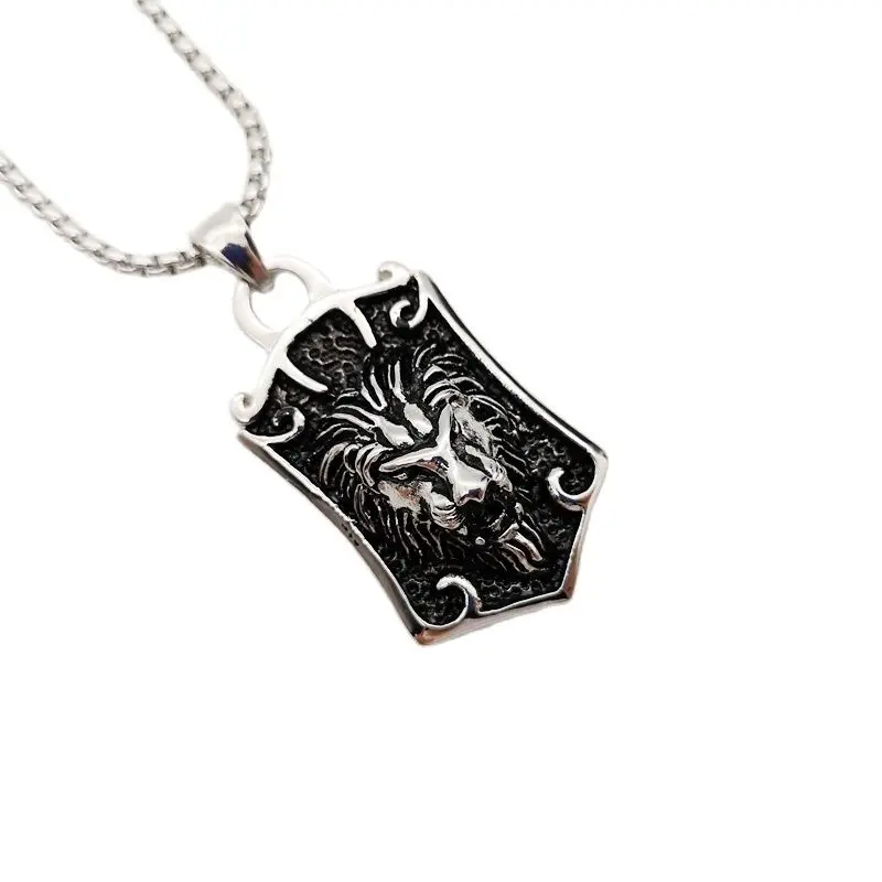 

Hip hop Animal roaring lion pendant necklace men cool antique lion tablet necklace long chain animal lion royal pendant necklace