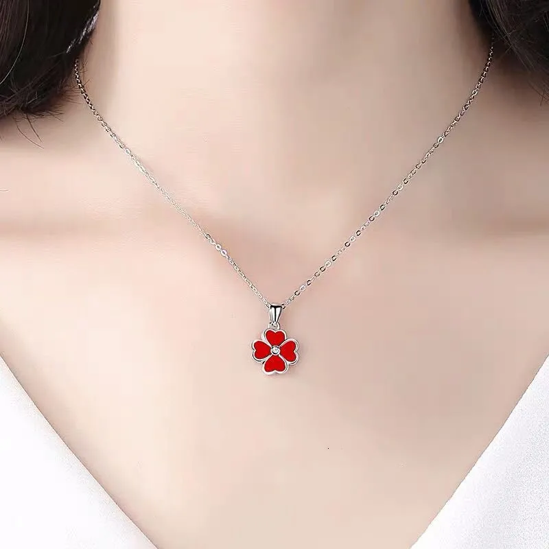 Trendy Girls Red Black Green Clover Pendant Necklace Jewelry Women Silver 925 Clavicle Necklace Cute Princess Chain On Neck Gift