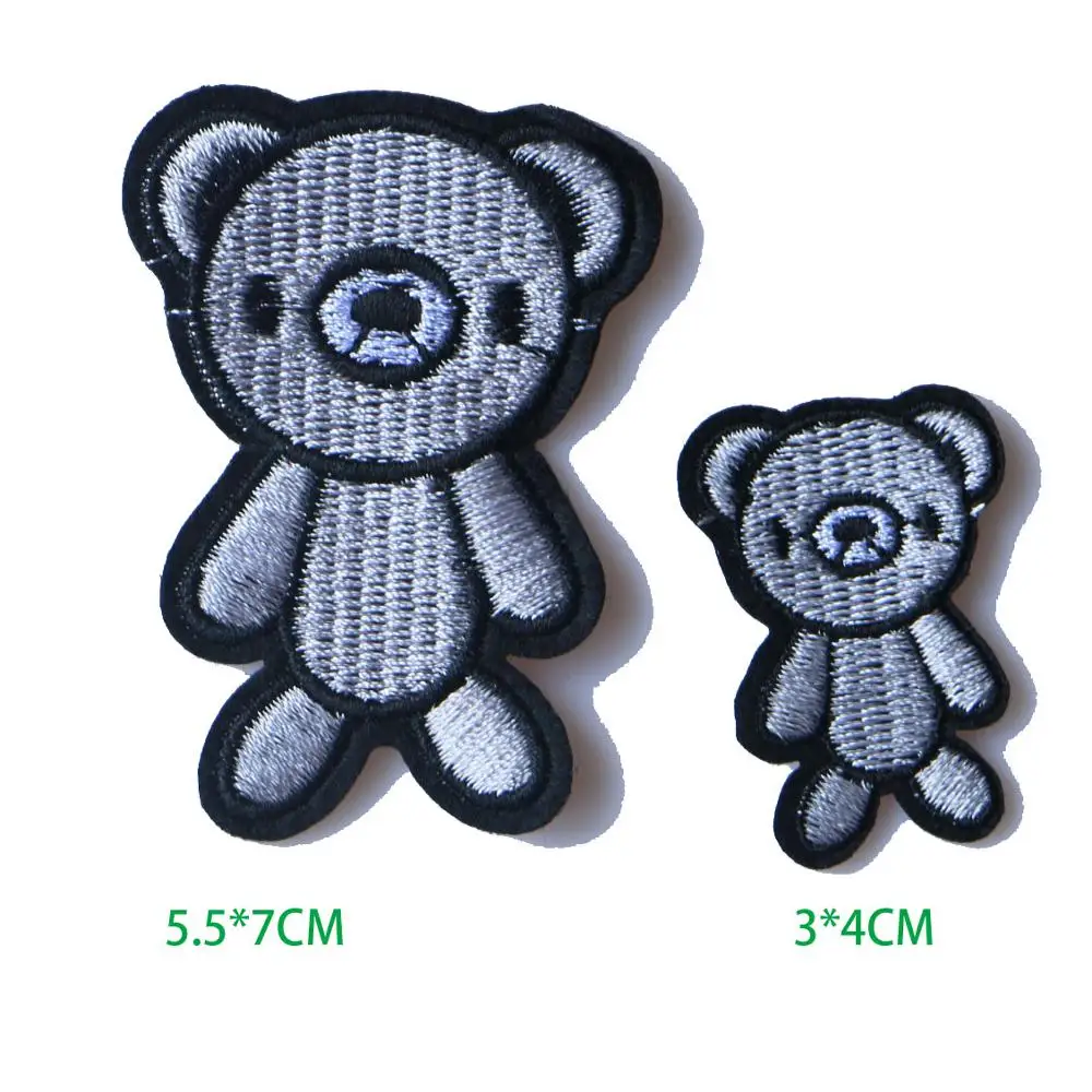 

Fashion Little Cute Silver Bear Patch for Clothing Iron on Embroidered DIY Applique Sew On Fabric Badge on the Backpack