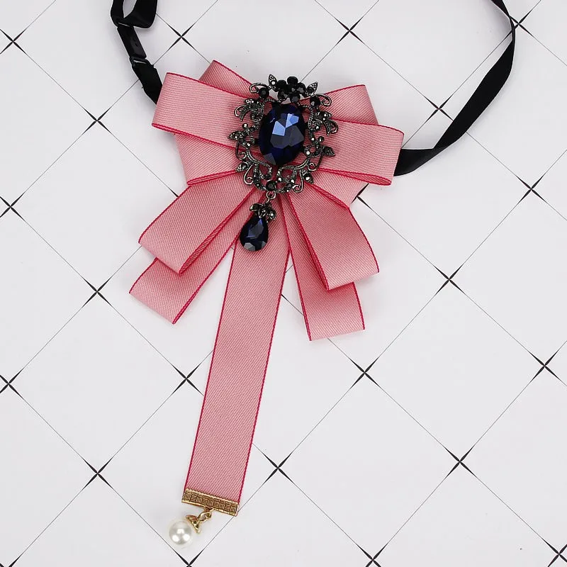 Gorgeous Bow Tie Vintage Luxury Lady Head Diamond Pearl Ribbon Tassel Brooch Chic Girls Elegant Costume Jewelry Collar Pin