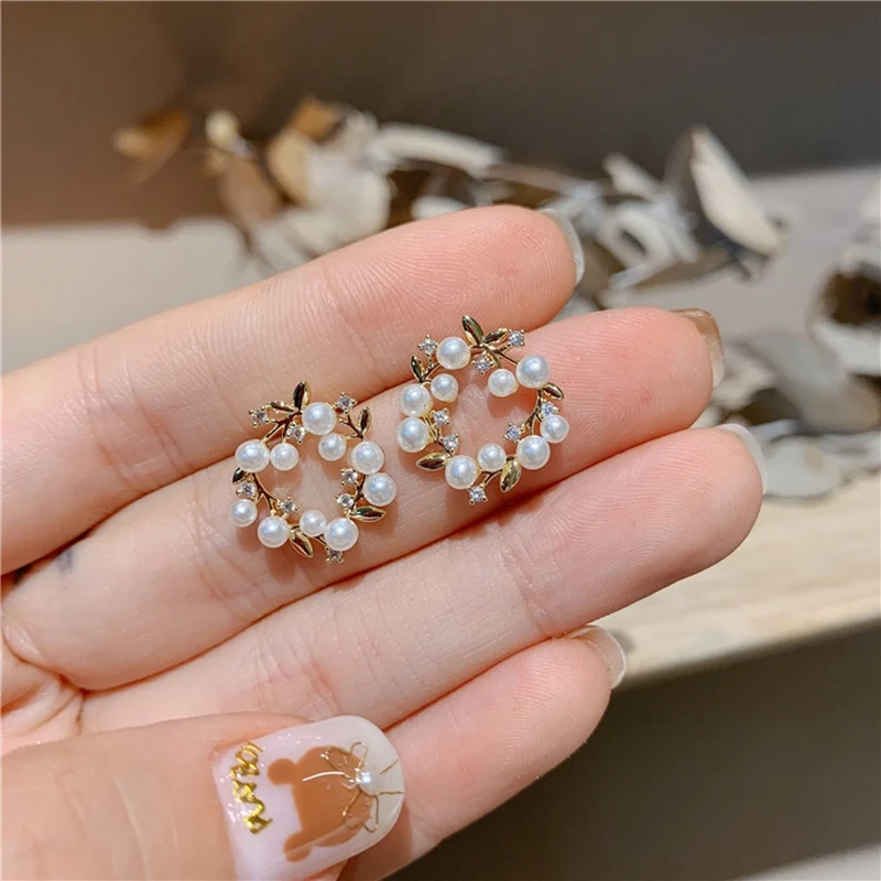 New Korean Hot Fashion Jewelry Fresh Cute Hook Drop Oil Flower Stud Earrings Crystal Earring For Women Party Jewelry Gift