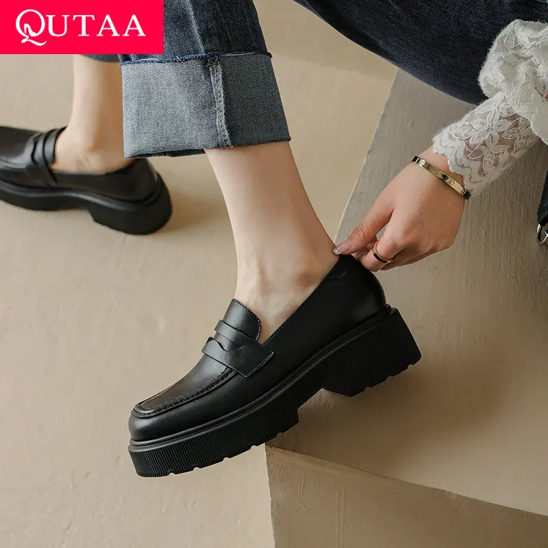 

QUTAA 2022 Quality Cow Leather Retro Square Toe Ladies Pumps Comfort Square Heel Concise Slip on Women Fashion Shoes Size 34-39