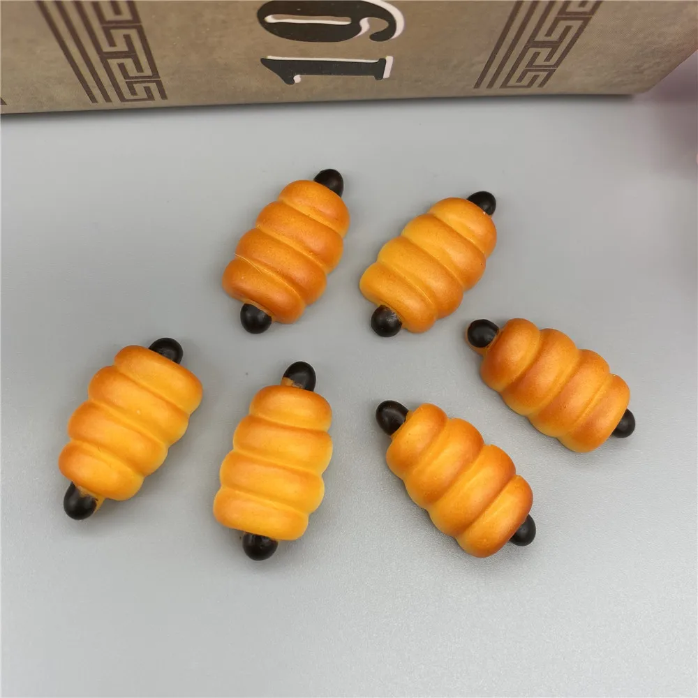 Resin Simulation Bread Miniature Hot Selling Kawaii Bread Scrapbooking Crafts For DIY Phone Earrings Accessories