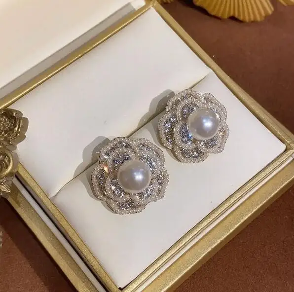 Super fairy temperament flower pearl rhinestone earrings wild personality fashion elegant women earrings