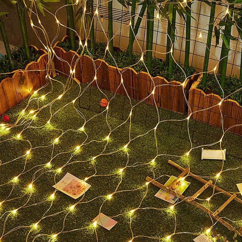 Imagem -02 - Guirlandas de Natal Led String Luzes de Natal Net Fadas Natal Festa de Natal Jardim Decoração do Casamento Luzes da Cortina 1.5mx1.5m 2x3m 4x6m