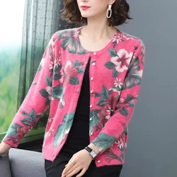 Fashion Middle-Aged Elderly Women's Sweater Cardigan New 2026 Spring Autumn Sweater Coat Female Outerwear Thin Knitwear Top