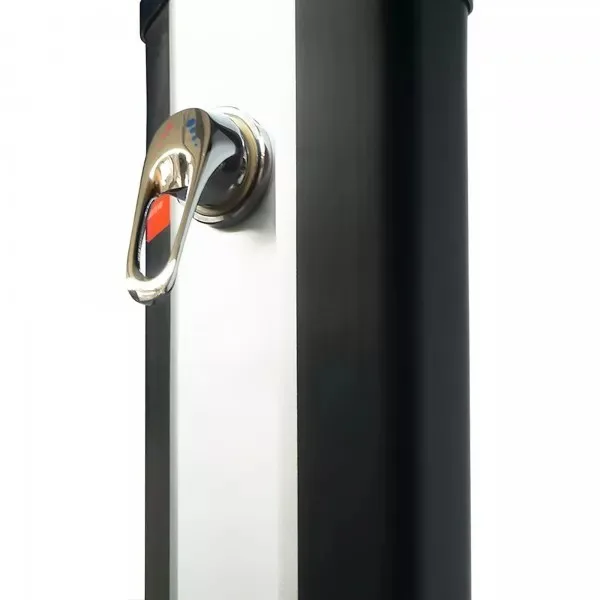 ฝักบัวอาบน้ำพลังงานแสงอาทิตย์ ThorX TR35OX-สีดำและ Silver Garden Shower 35 L