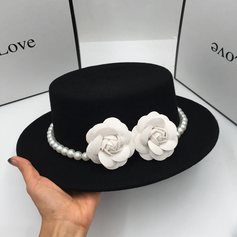 winter new wool black an aristocratic temperament  flat hat with flowers and pearls for women cap