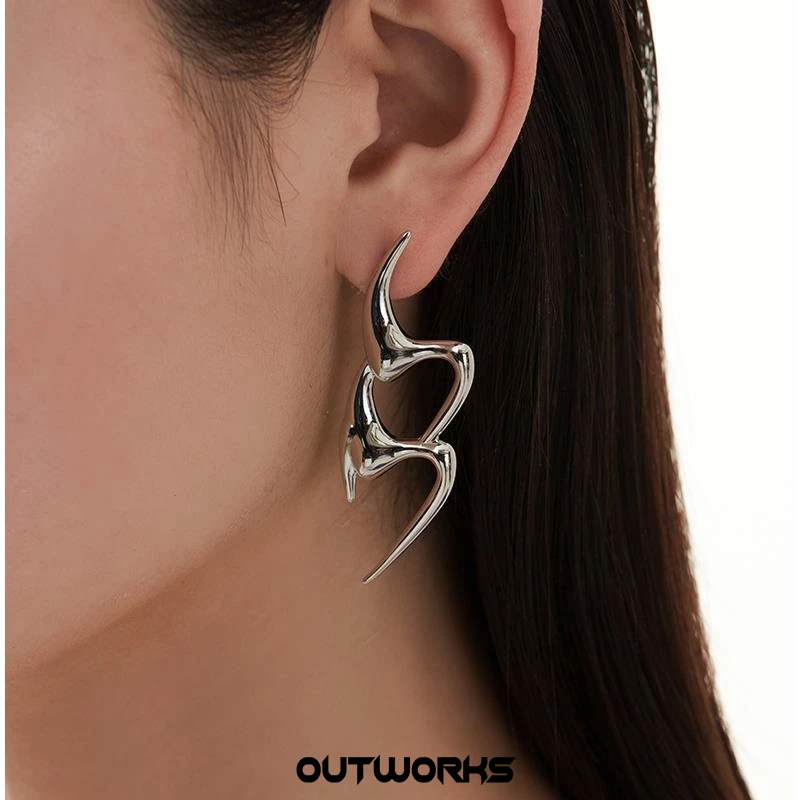 

New Punk Trend Musical Note Earrings Unique Creative Exaggerated Metal Sweet Cool Earrings For Women Girl Jewelry Accessories