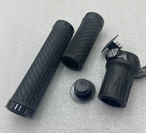 Rockshox gaffel bakfjädring TwistLoc vridlås fjärrstyrd 8 best sales stötdämpare Rockshox - №6