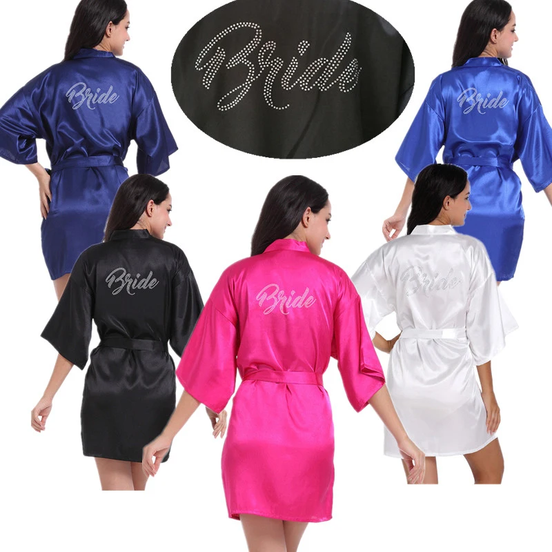 Wholesale Bride Letter Rhinestones Women Kimino Bridesmaid Short Satin Robes for Wedding Party  Dressing Gown T8