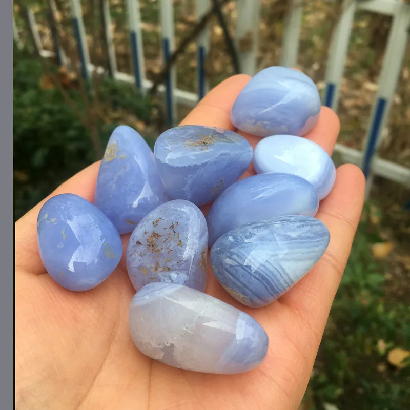 

Кристаллы голубой агаты Sisterstone для декора аквариума