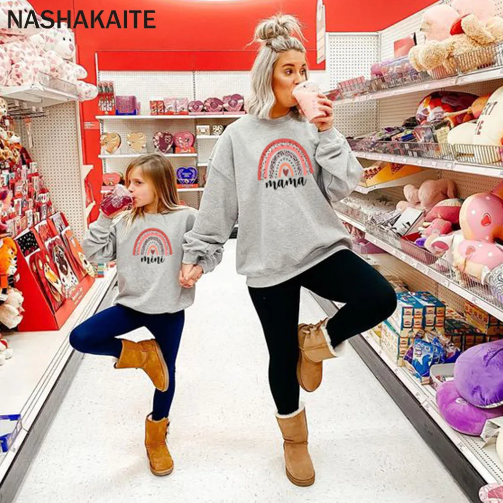 NASHAKAITE Spring Family Sweatshirt Mother And Daughter Clothes “Mini Mama” Rainbow Print Sweatshirts For Mommy And Me Clothes