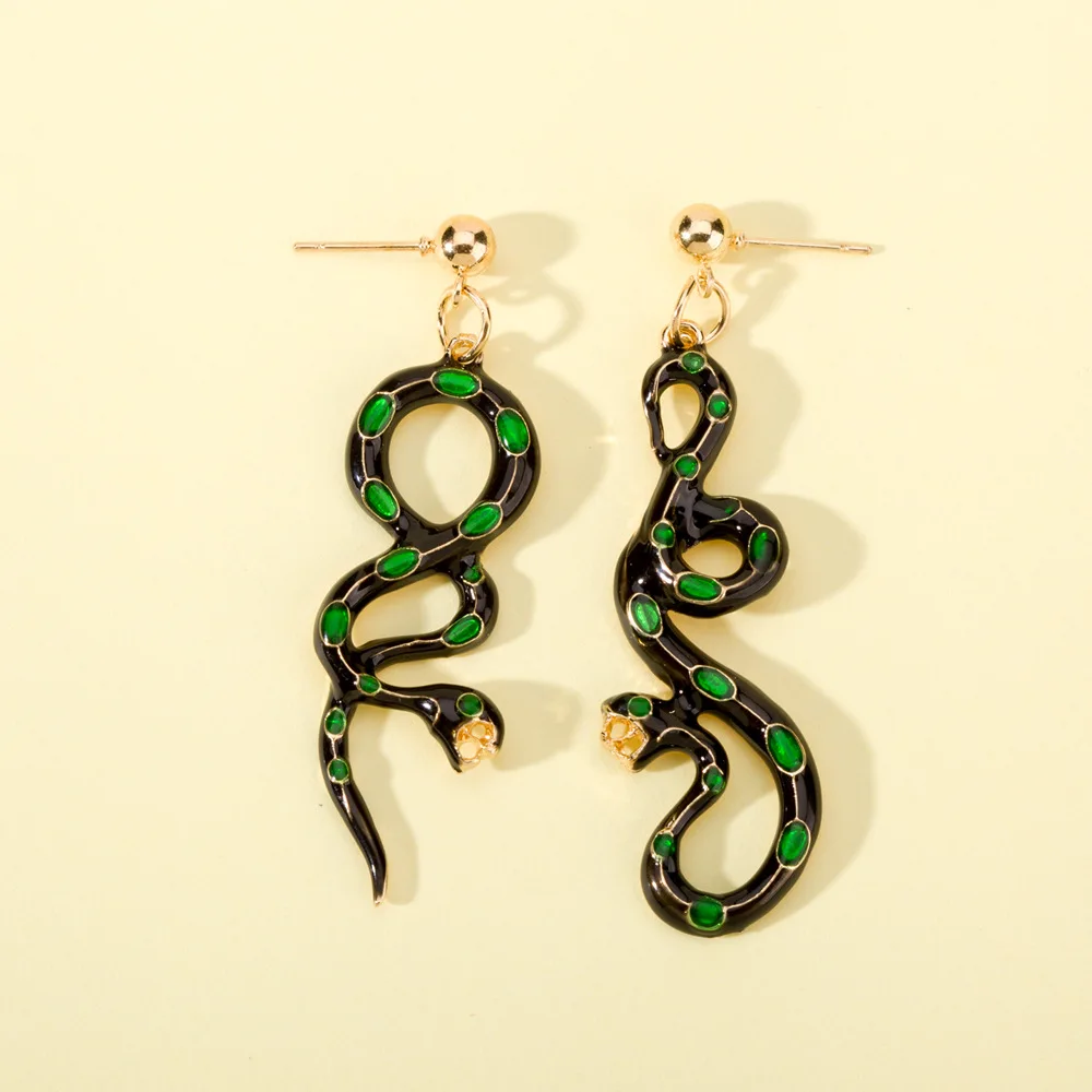 Asymmetry Long Snake Earring Unusual Dangle Earings for Women Vintage Personality Animal Female Fashion Jewelry Factory Outlet