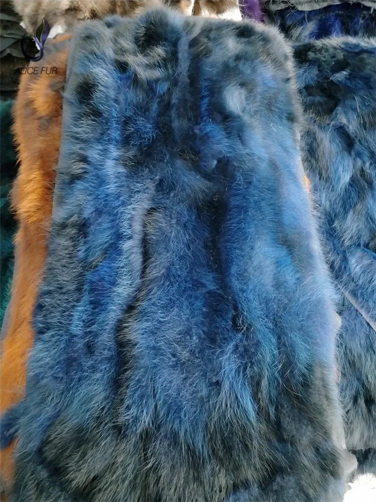 Factory direct supply patchwork raccoon fur pelt custom color natural raccoon fur plate