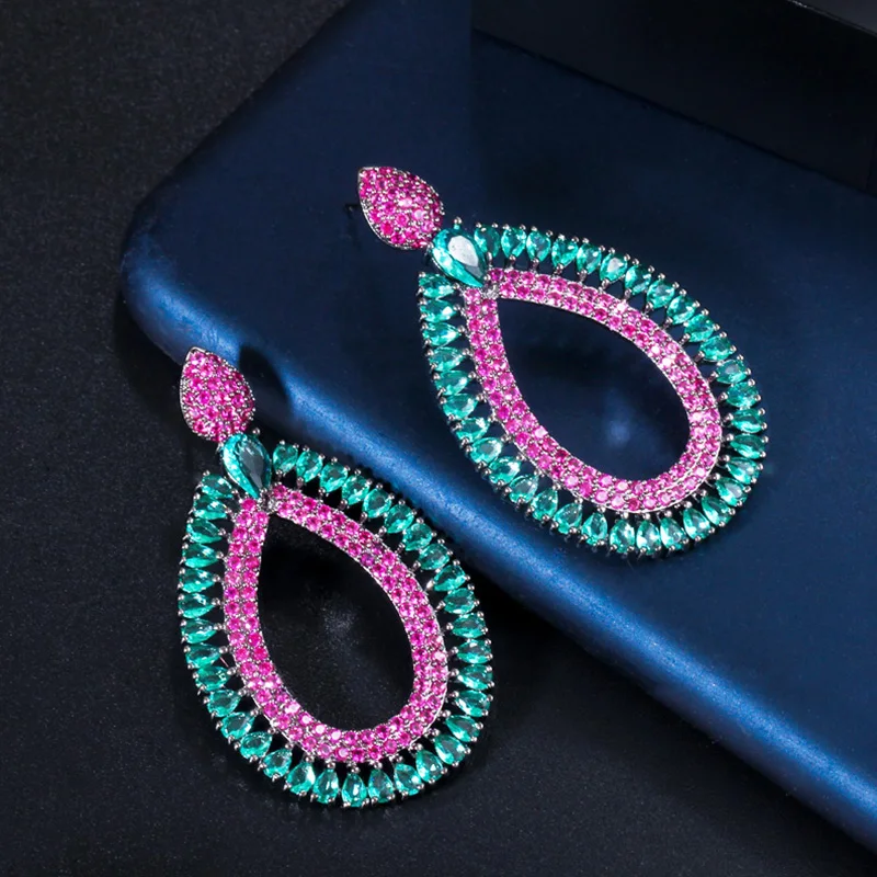 

Pera Elegant Hot Pink Red Blue CZ Zircon Black Gold Color Chic Big Long Water Drop Wedding Costume Party Earrings for Women E551