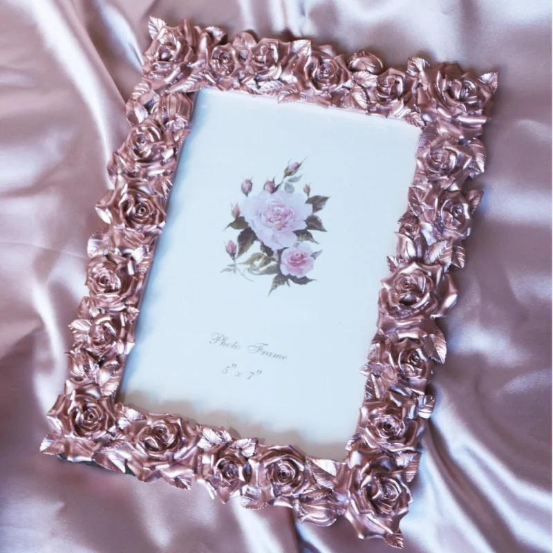 6/7 Inch American Style Rose Photo Frame  Rose Gold Modeling Creativity Light Luxury Setting Stage Garden Lady Photo Frame