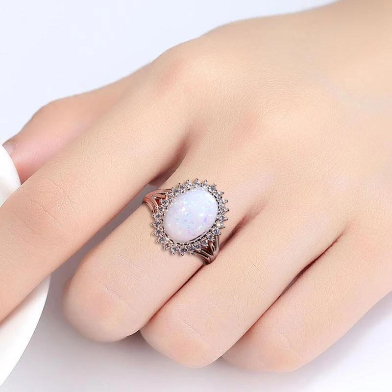 Cellacity Oval White Opal Ring for Women Silver 925 Jewelry Gemstones Geometry Classic Simple Design Female Jewelry for Weddings