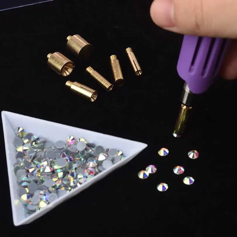 AAAA+ Best Quality Metallic Blue Hot Fix Rhinestone Shiny Super Bright Hotfix Iron On Crystals Glass For Clothes Decorations