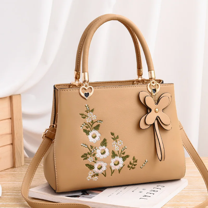 2024 new Embroidered Messenger Bags Women Leather Handbags Hand Bags for Women Sac a Main Ladies Hand Bag Female bag sac femme