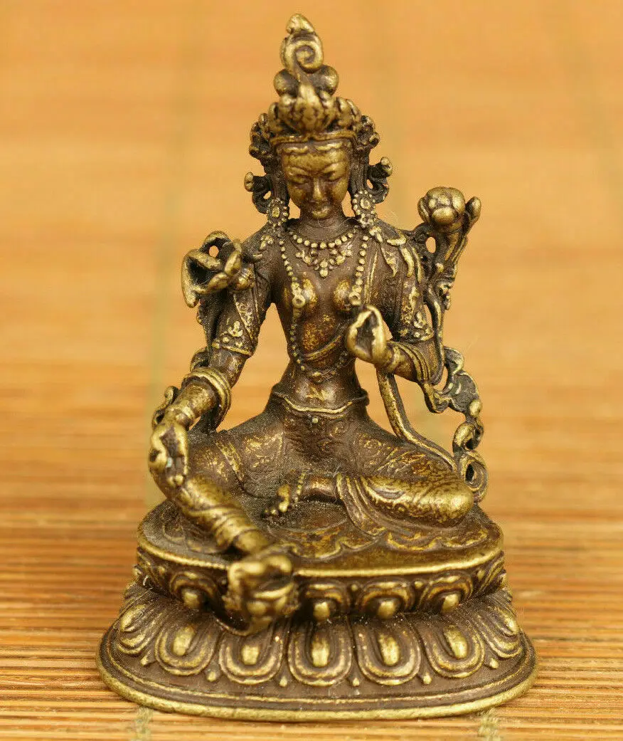 

Antique Chinese Rare Old Bronze Hand Carving Tibet Buddha Statue Decoration Statues for Decoration Collection Ornaments