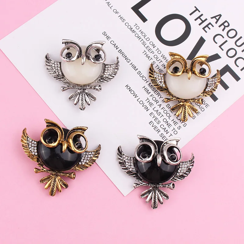  Anti Gold Silver Color Owl with Glasses Lovely Vintage Metal Brooches Pins Animal Cartoon Brooch Pin Women Party Jewelry