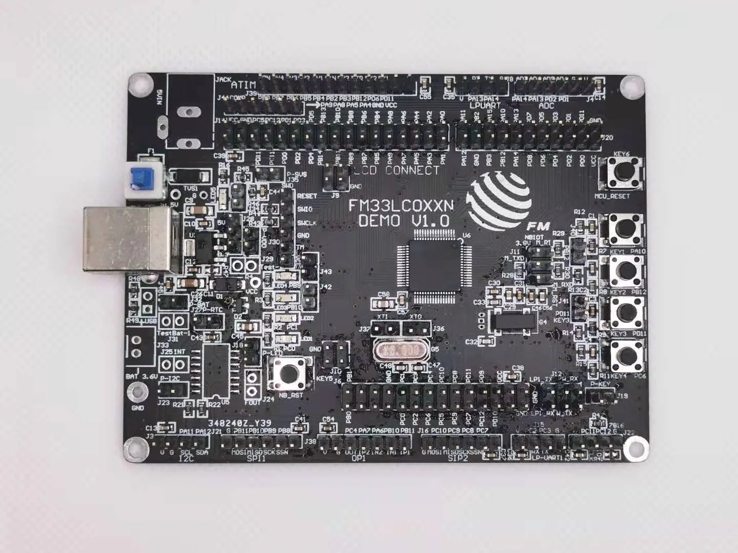 Плата разработки микропроцессора MCU FM33LC046N