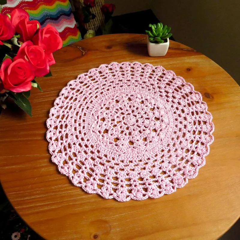 About 35CM Round Luxury Red Pink Cotton Crochet Flowers Lace Table Cloth Dining Coffee Tea Cup Mat Wedding Table Placemats