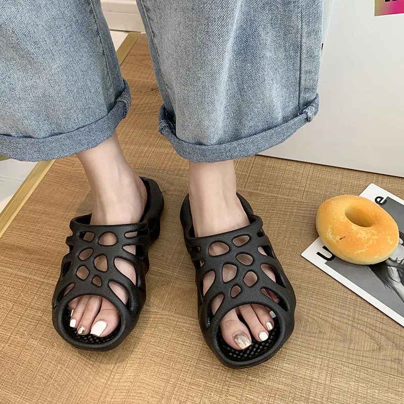 New Summer Comfortable Men’s Sandals for Couples To Wear Indoor Home Spider Webs Thick-soled Flip-flops Shoes