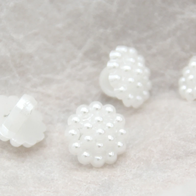 HENGC Flower Pearl Jewelry Plastic Shank Buttons For Clothing Shirt Wedding Dress Decorative DIY Sewing Accessories Wholesale