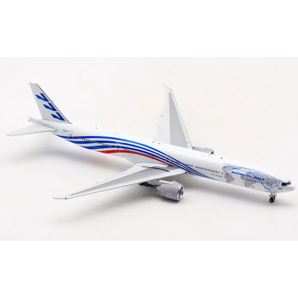 1:400 Alloy Collectible Plane Aviation AV4092 Boeing House Color B777-300ER Diecast Aircraft Jet Model N5017V With Stand