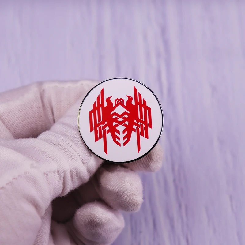 Hawke Family Crest Pin Dragon Age Button Badge