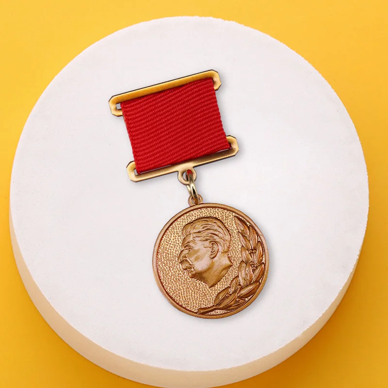 Badge Laureate of the Stalin Prize 1st Class 1951 Issue Honorary USSR Medal Collection