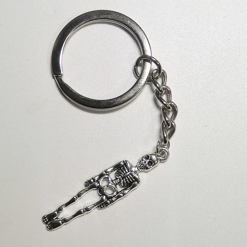 1 PC Creative Skull Alloy Keychain Key Ring Car Jewelry Accessory Charm Pendant Interesting Gift